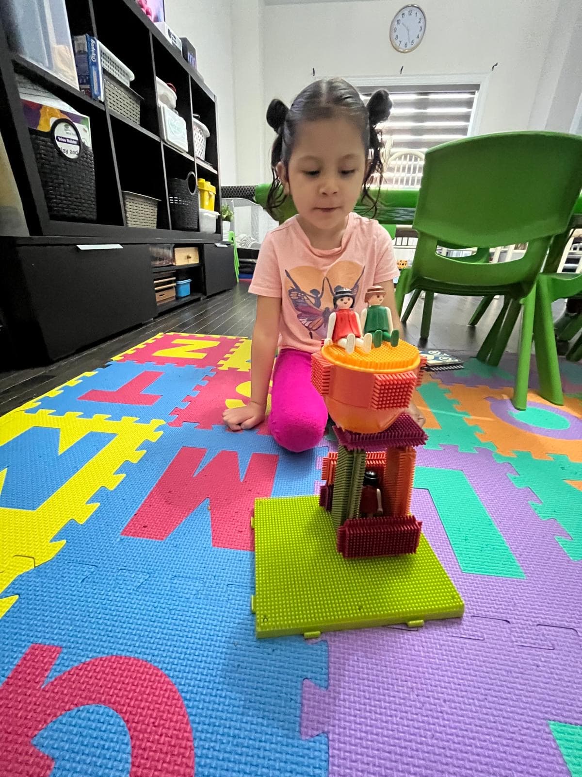 1 kid tower build
